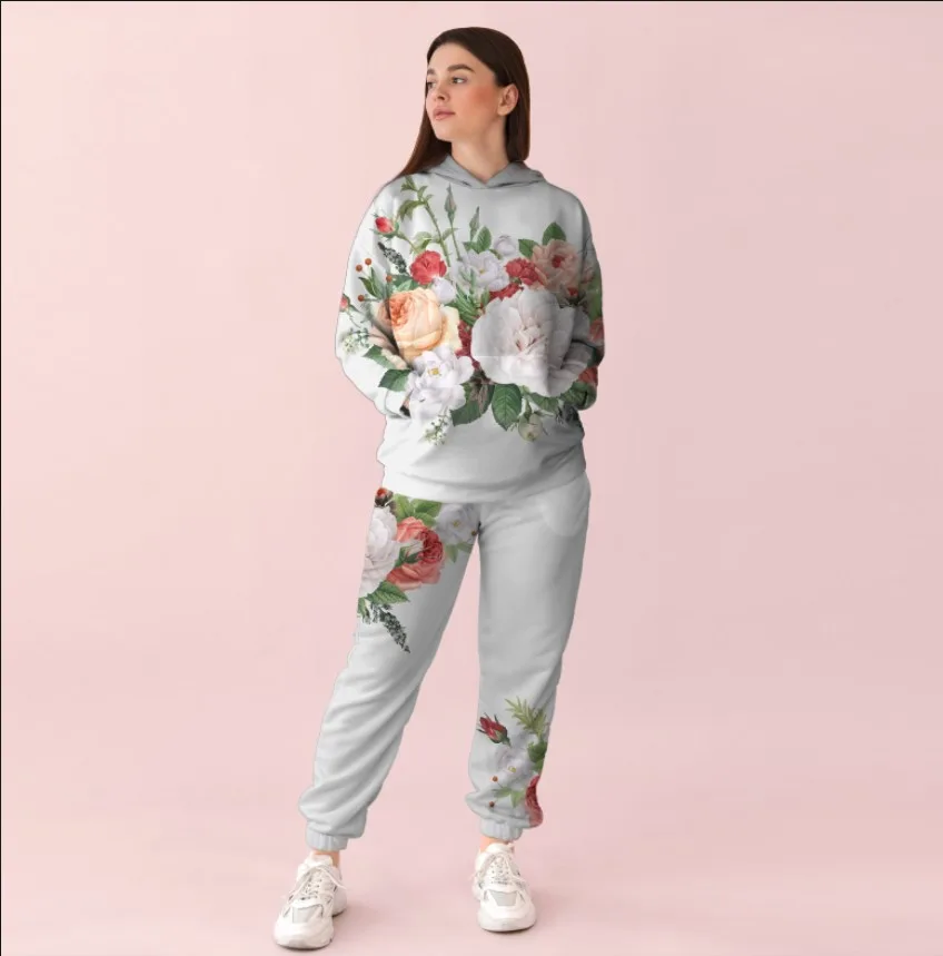 Женский спортивный костюм нежный цветочный принт 0-002