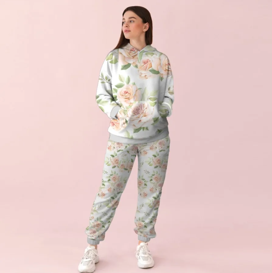 Жіночий білий спортивний костюм із принтом квітковий орнамент 0_082